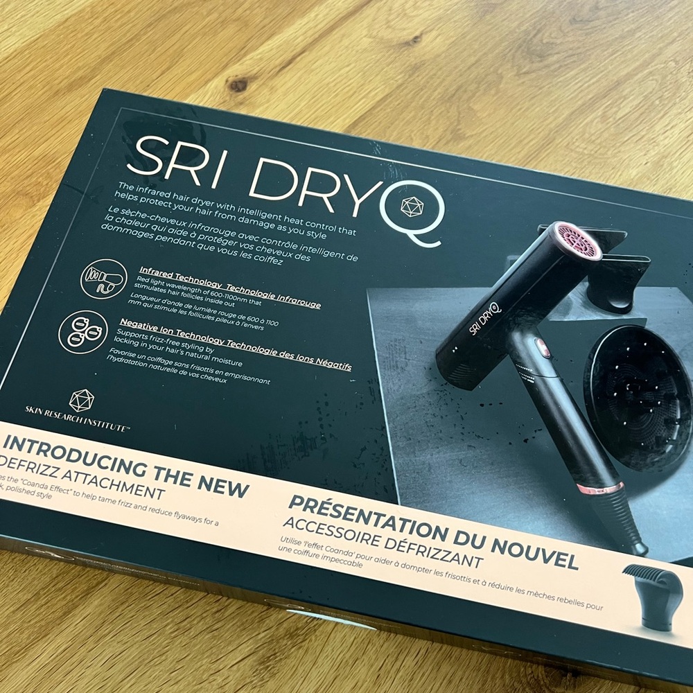 New -Never UsedSRI DryQ Hair Dryer with Diffuser